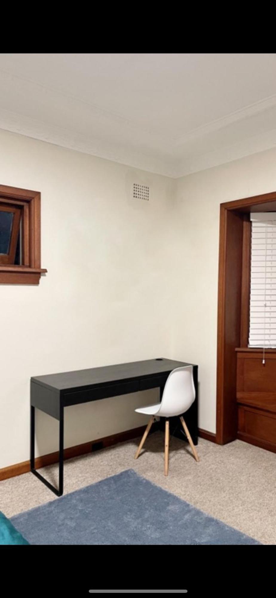 Spacious Private Minutes Away From Eastwood Homestay